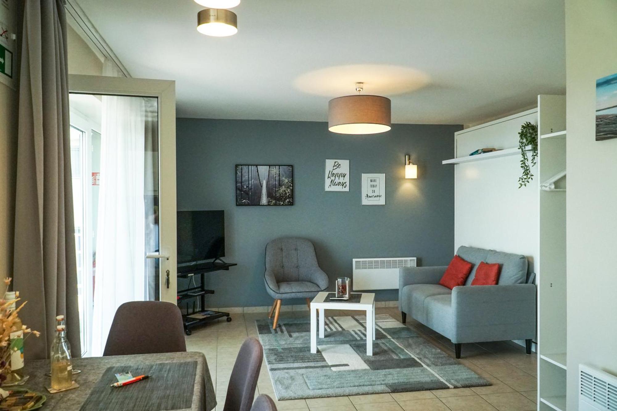 Fuegefa Apartman Balatonalmadi Bagian luar foto