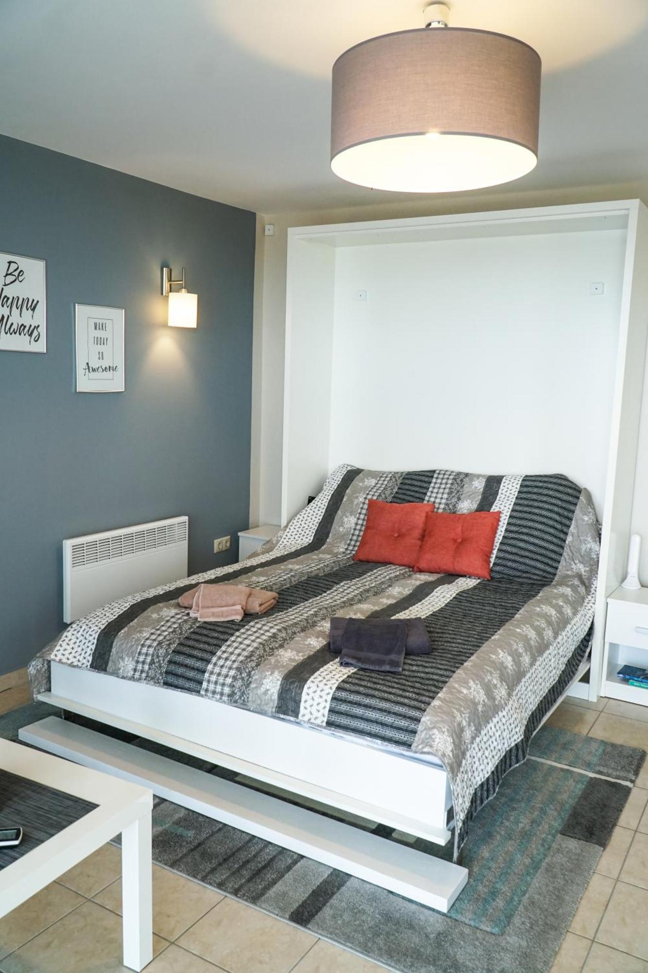 Fuegefa Apartman Balatonalmadi Bagian luar foto