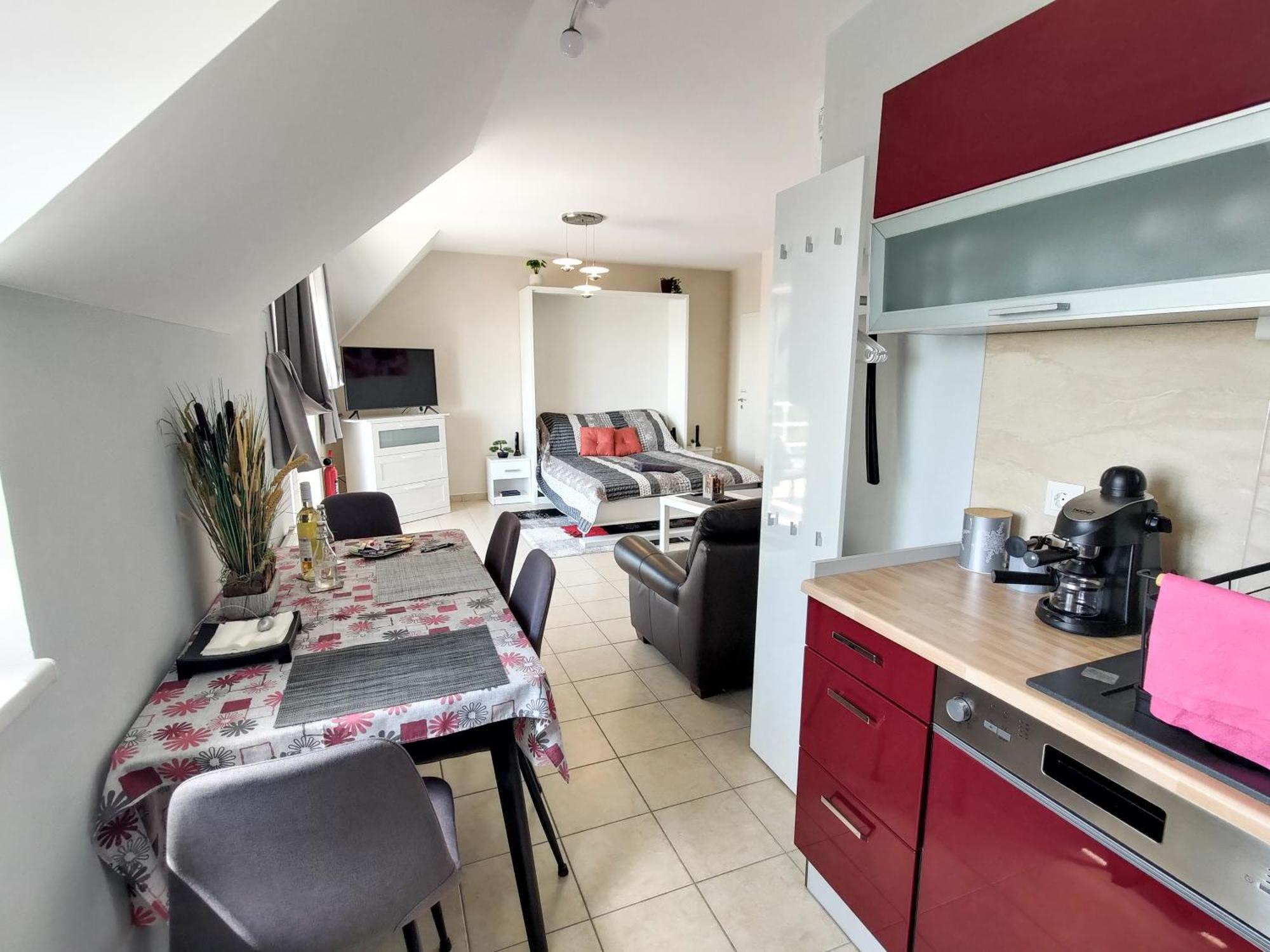 Fuegefa Apartman Balatonalmadi Bagian luar foto